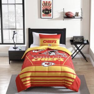 NFL 2-Piece Comforter & Sham Set ? Twin XL